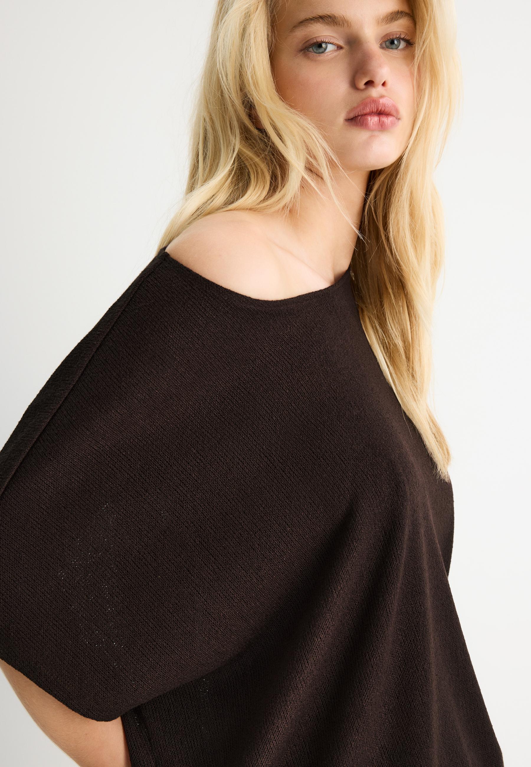 Rustic cape T-shirt — Brown