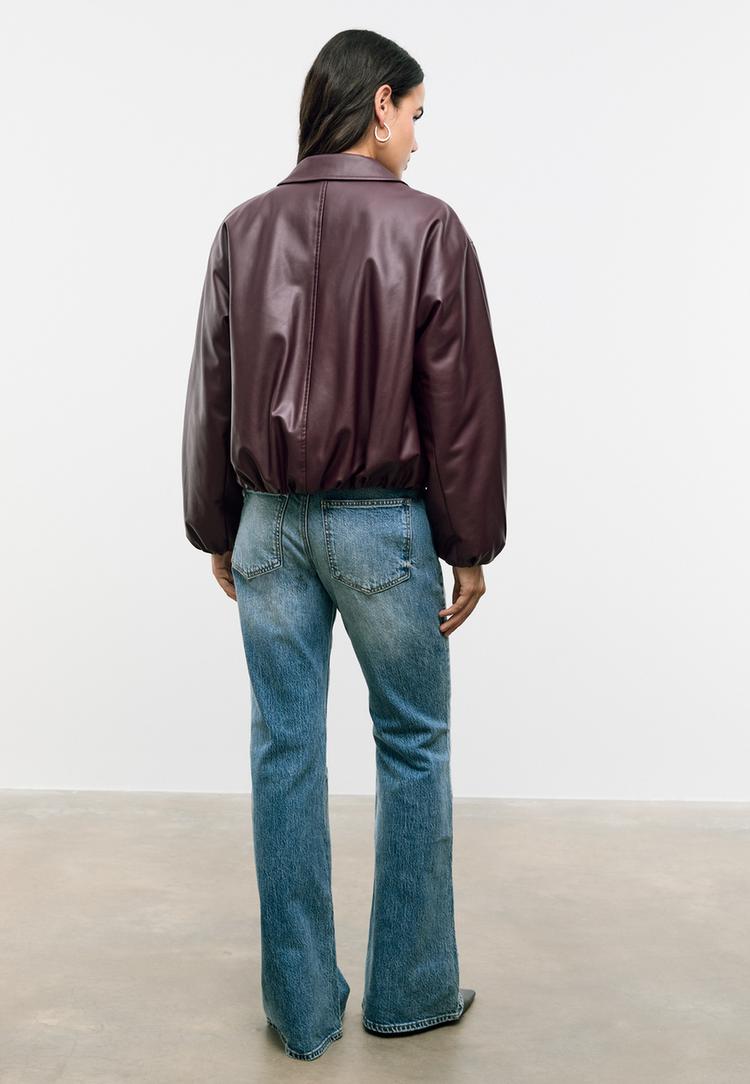 cazadora bomber acolchada efecto piel