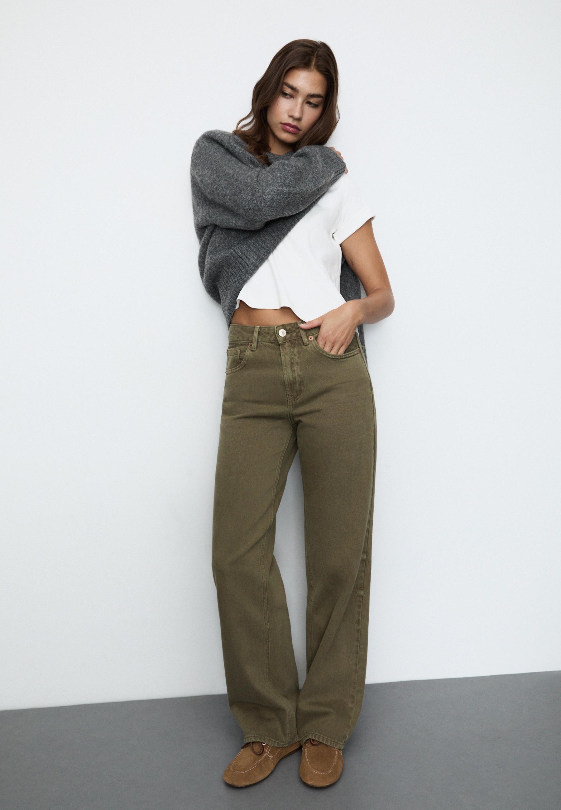 D92 Jean droit à jambe large