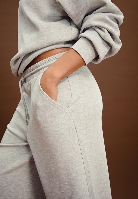 pantalon jogger palazzo tacto suave