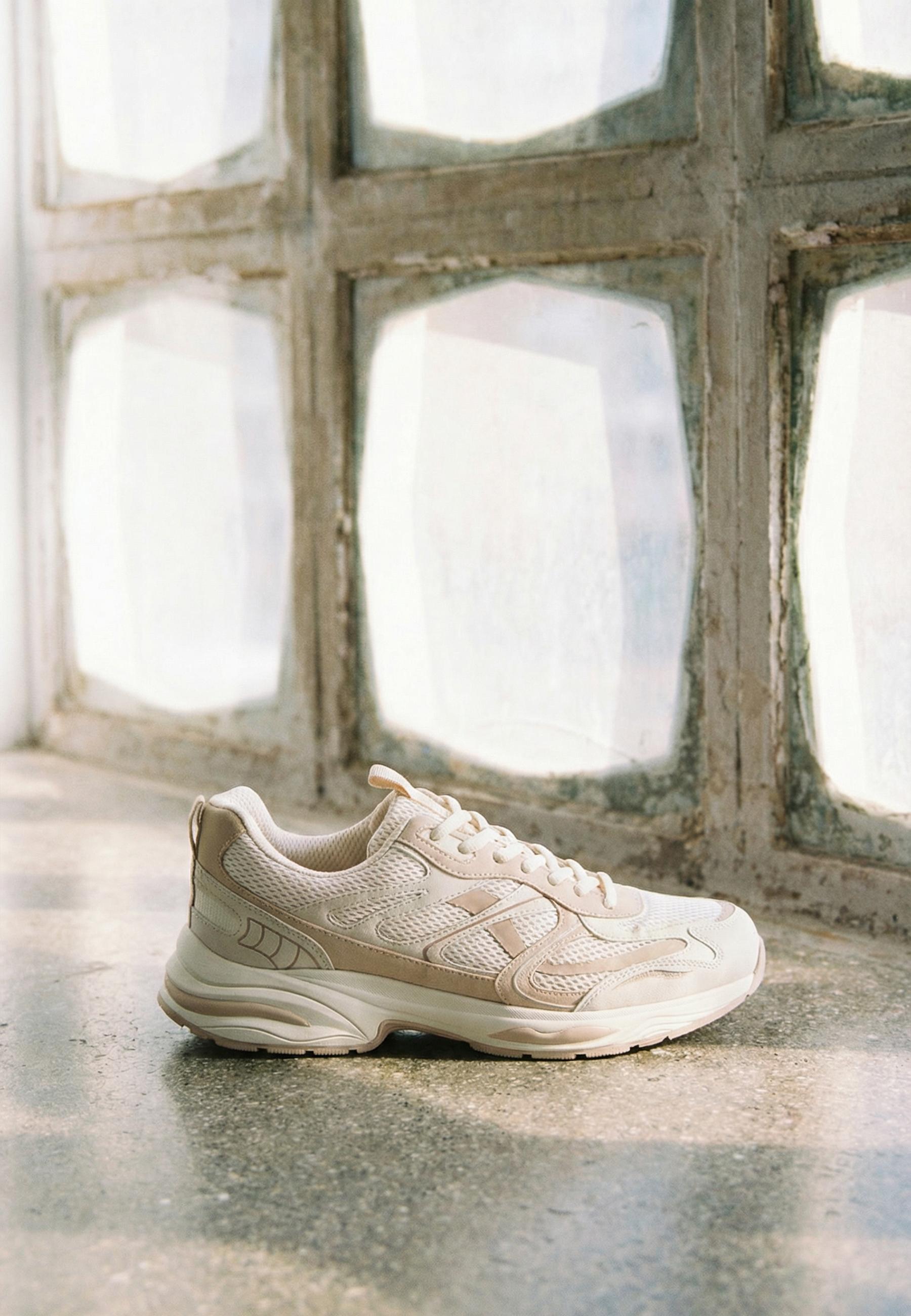 Trainers with detail — BEIGE