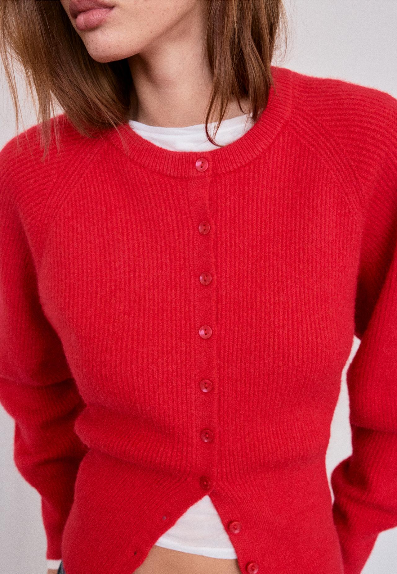 Raglan sleeve knit cardigan — Red