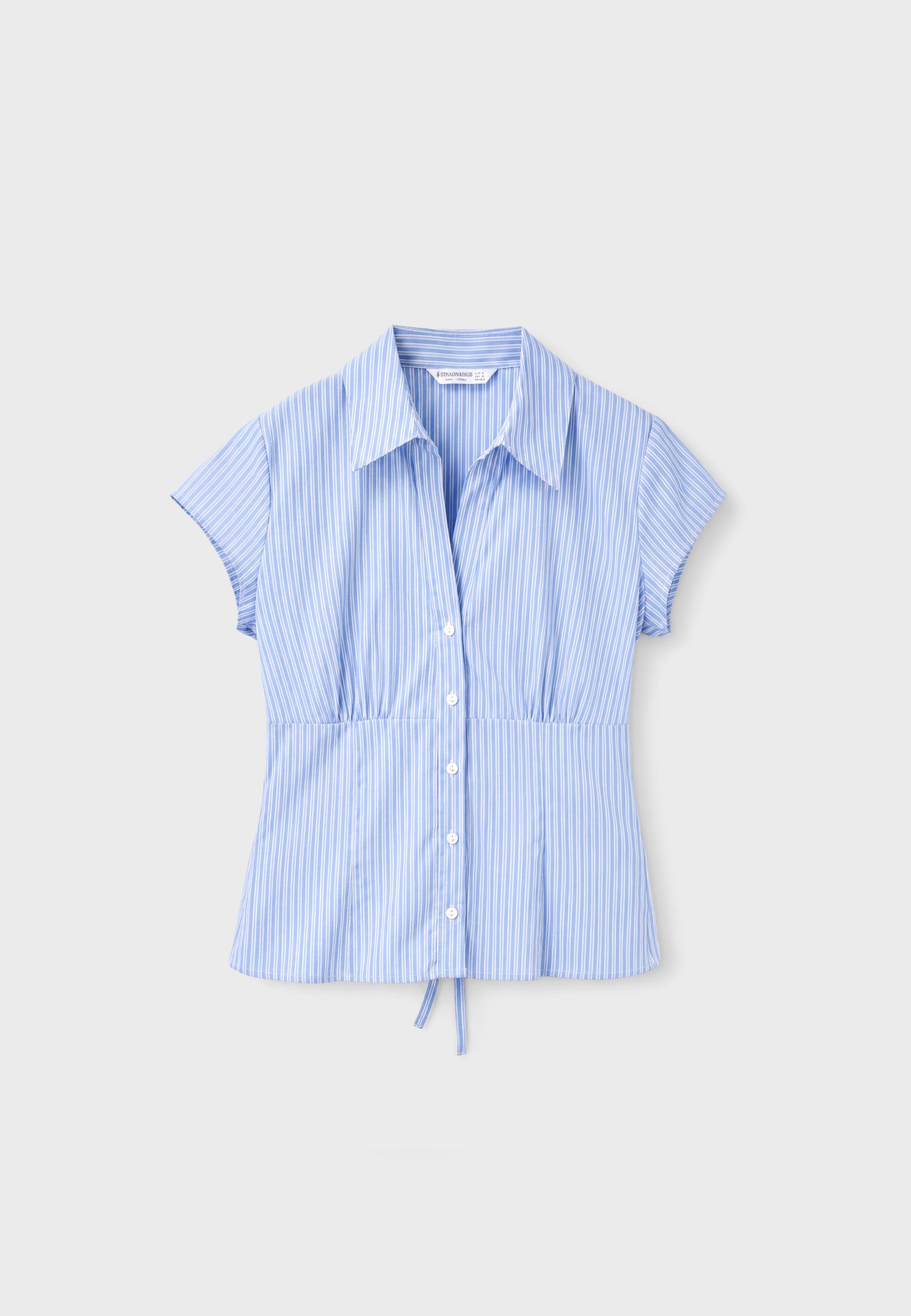 Short sleeve under-bust shirt — Sky blue