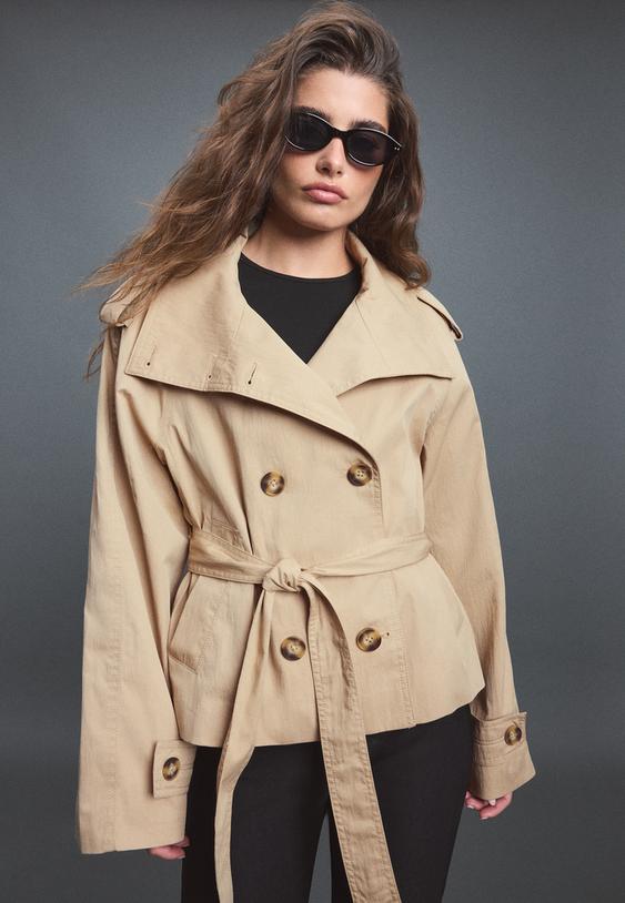 trenchcoat met opstaande kraag en riem