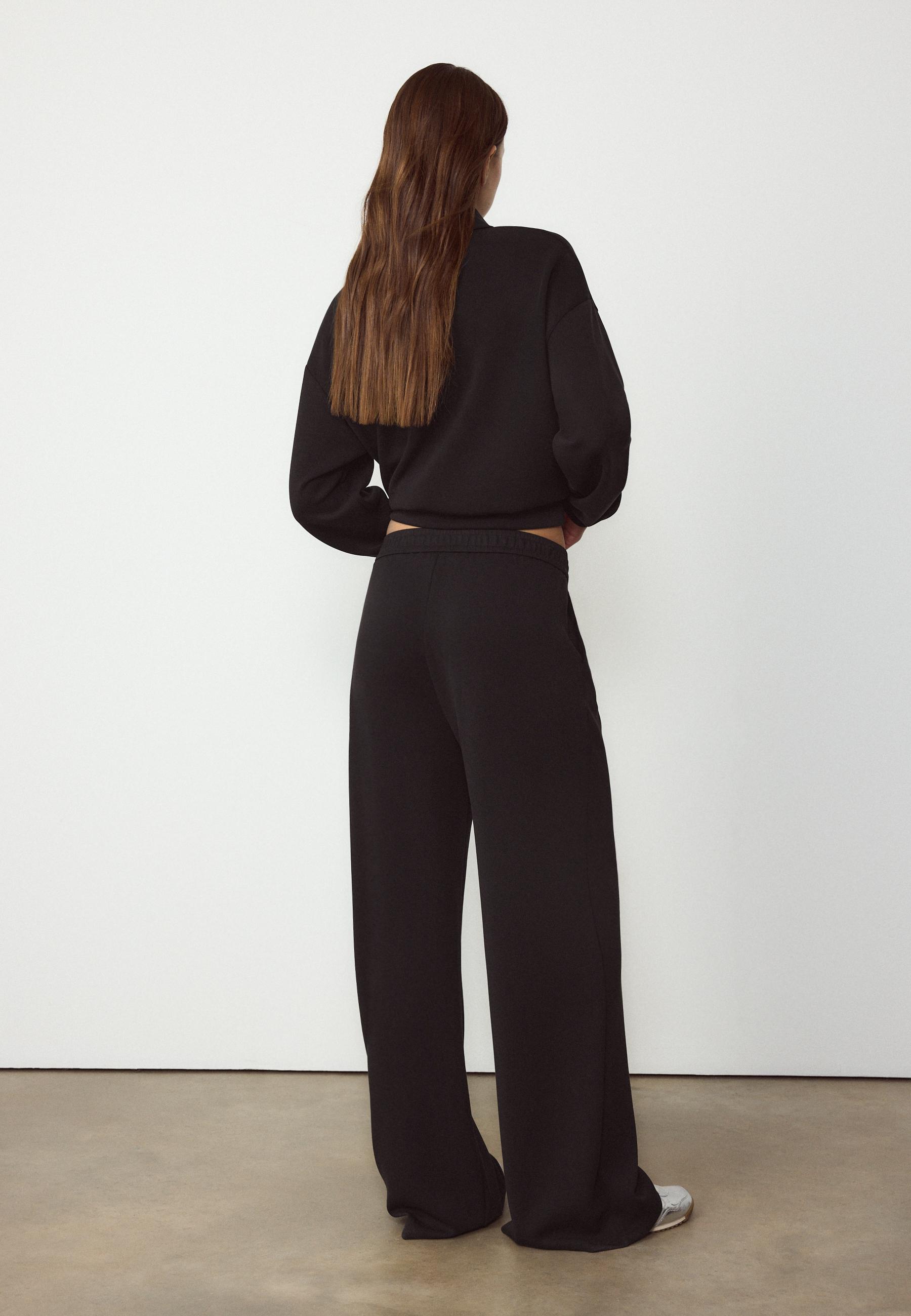 Soft-touch darted trousers — Black