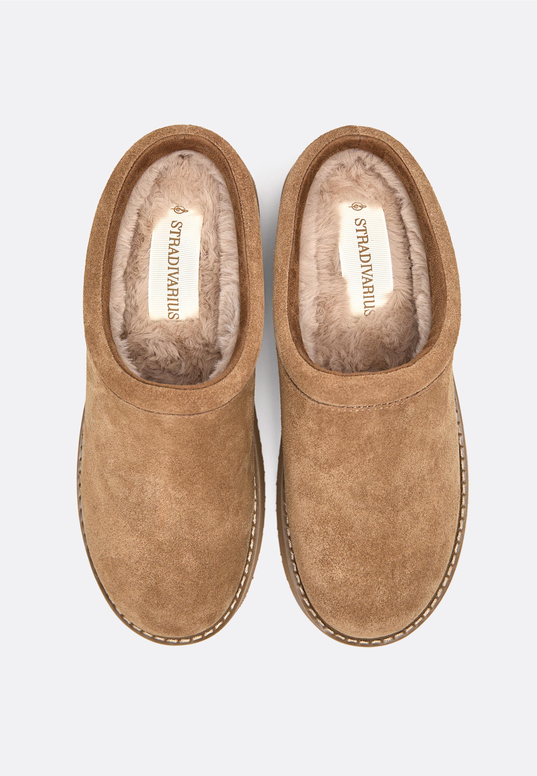 Flat leather clogs — BEIGE