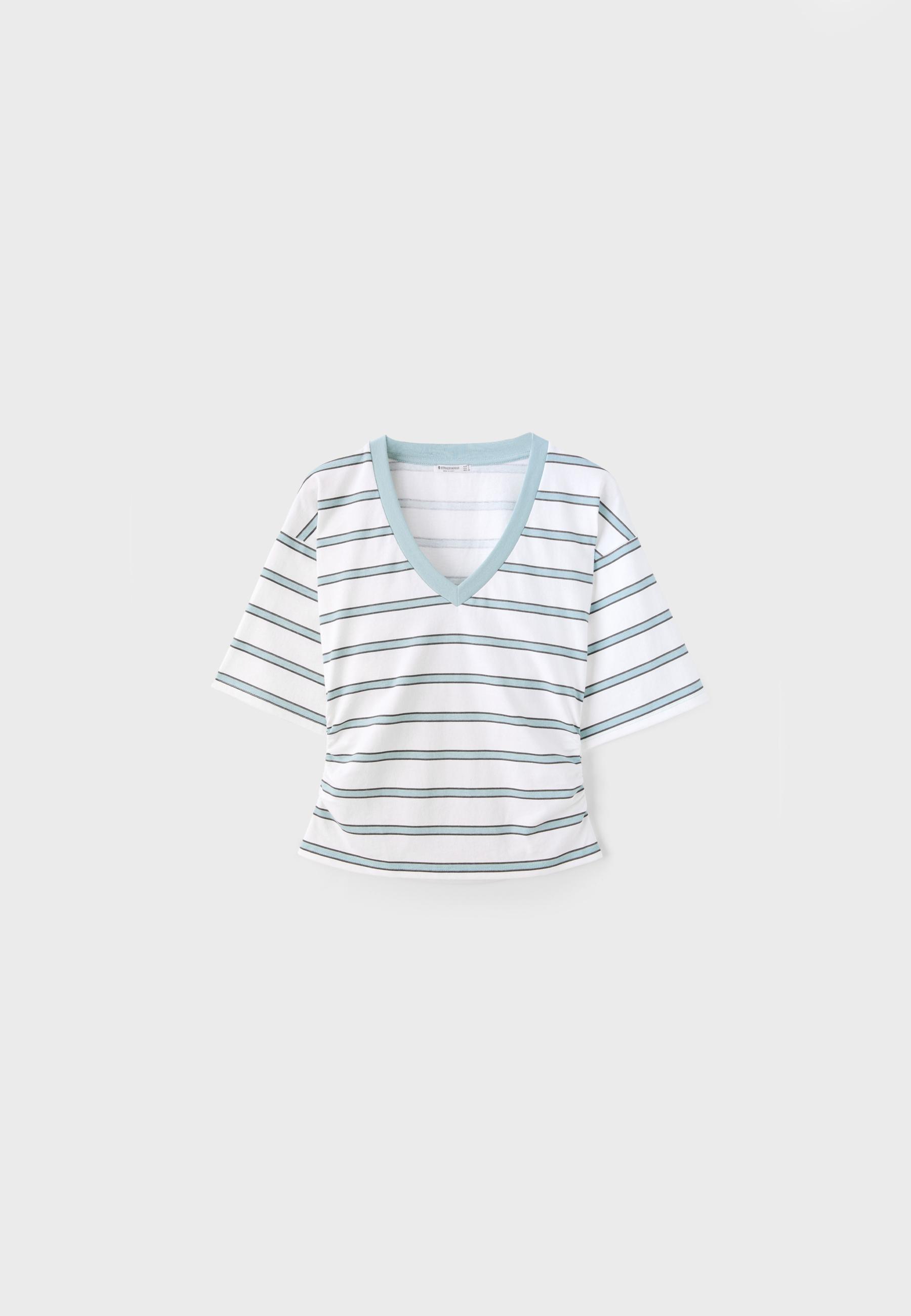 Striped V-neck kimono sleeve T-shirt — Pastel green