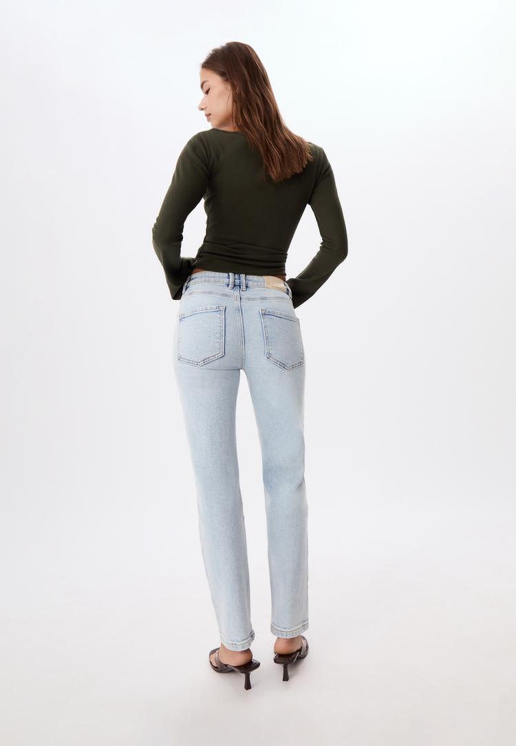 jean 1465 mom slim