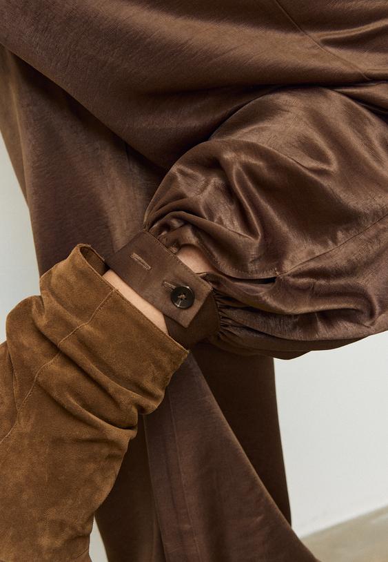 eleganter-satin-puffarmel-hose