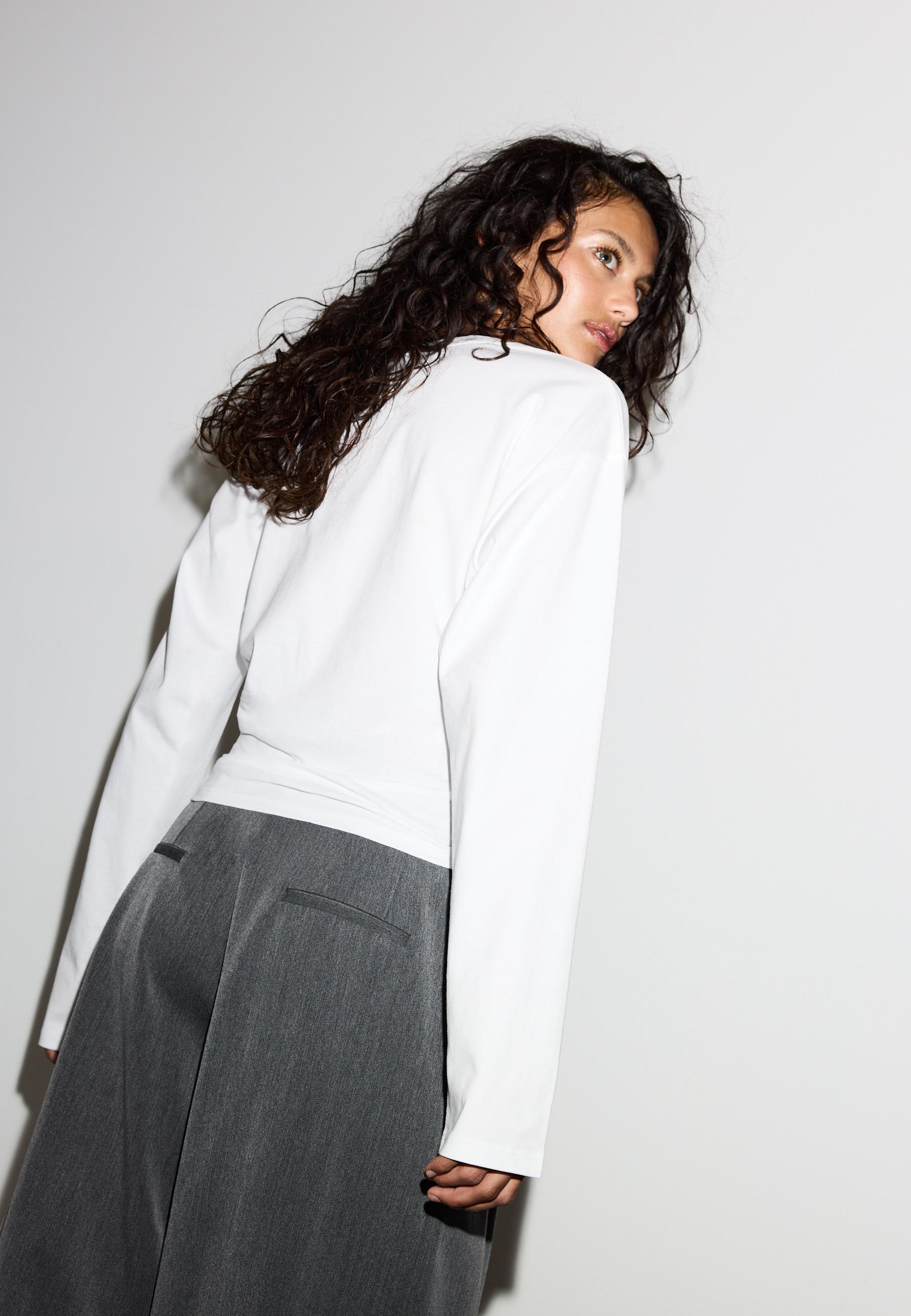 Long sleeve gathered T-shirt — White