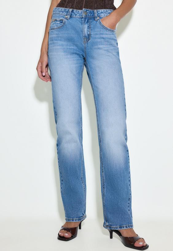 d98 straight fit jean