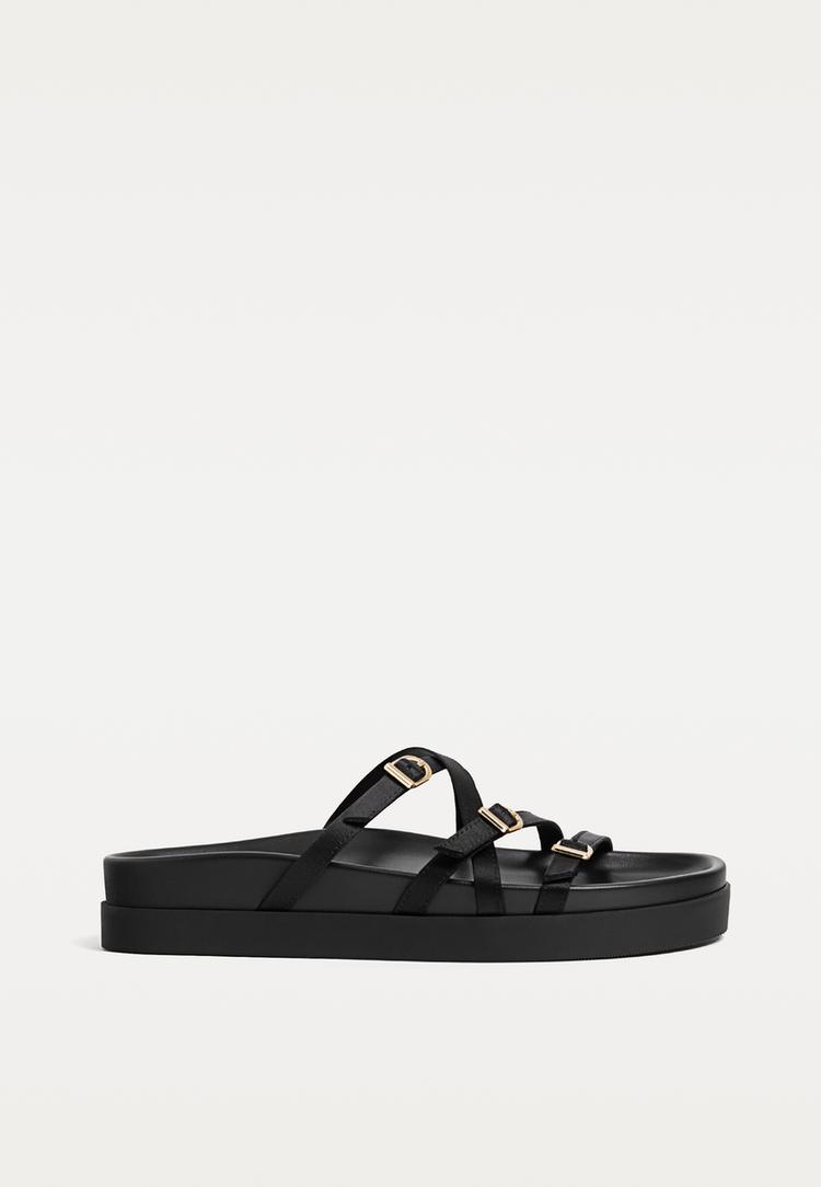 sandalias planas hebillas