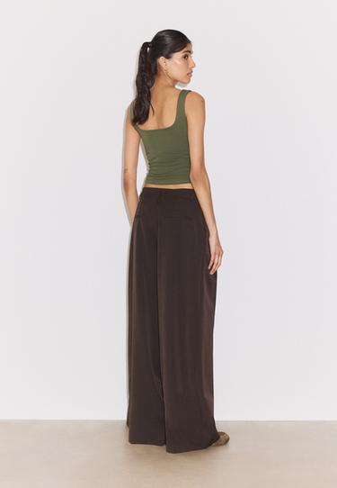 Tailored wide-leg trousers with darts — Brown 5