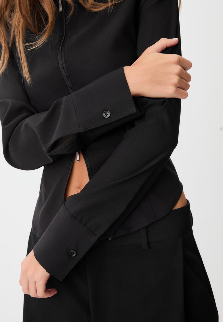 camisa fitted com fecho de correr