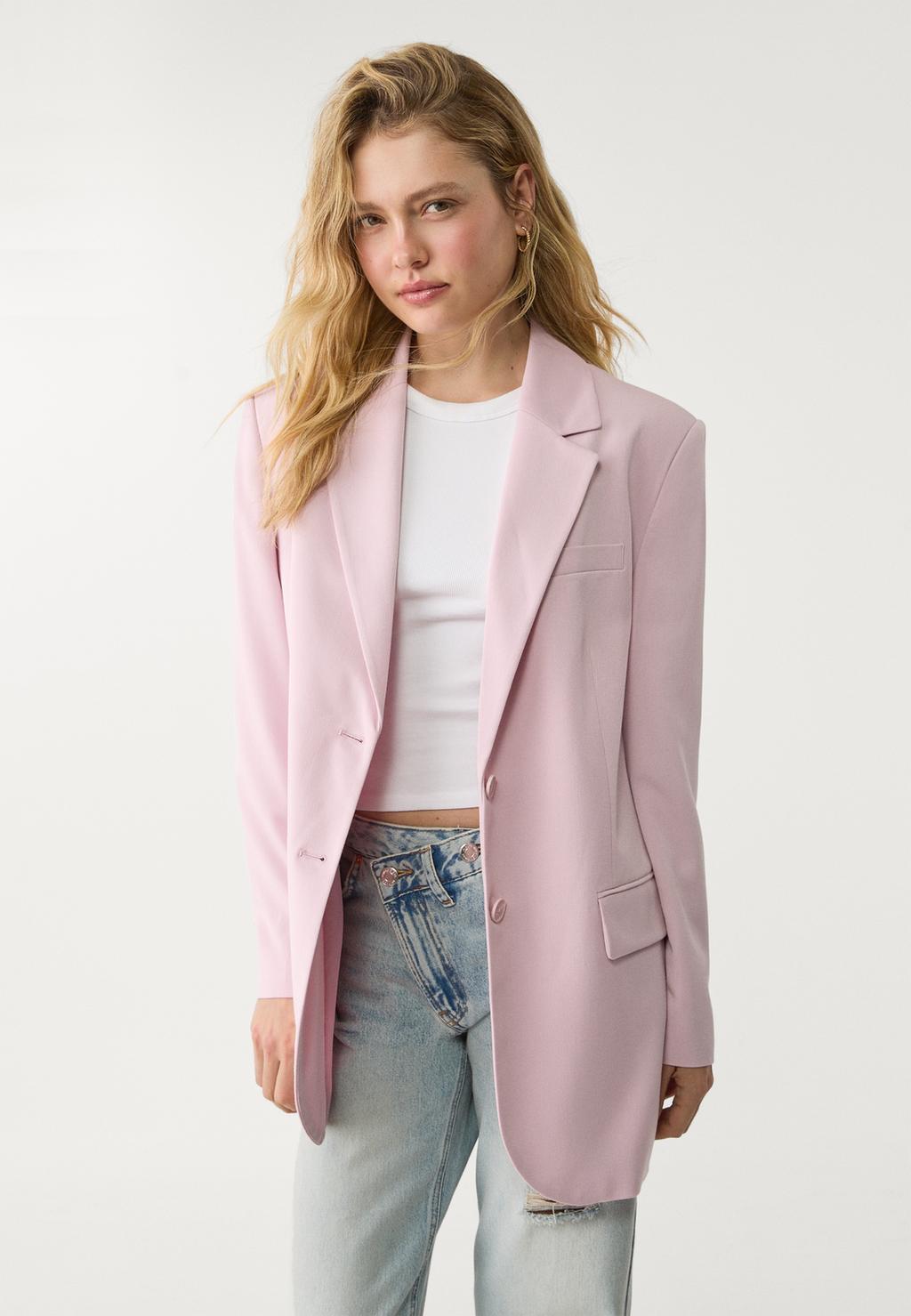 Flowing oversize blazer