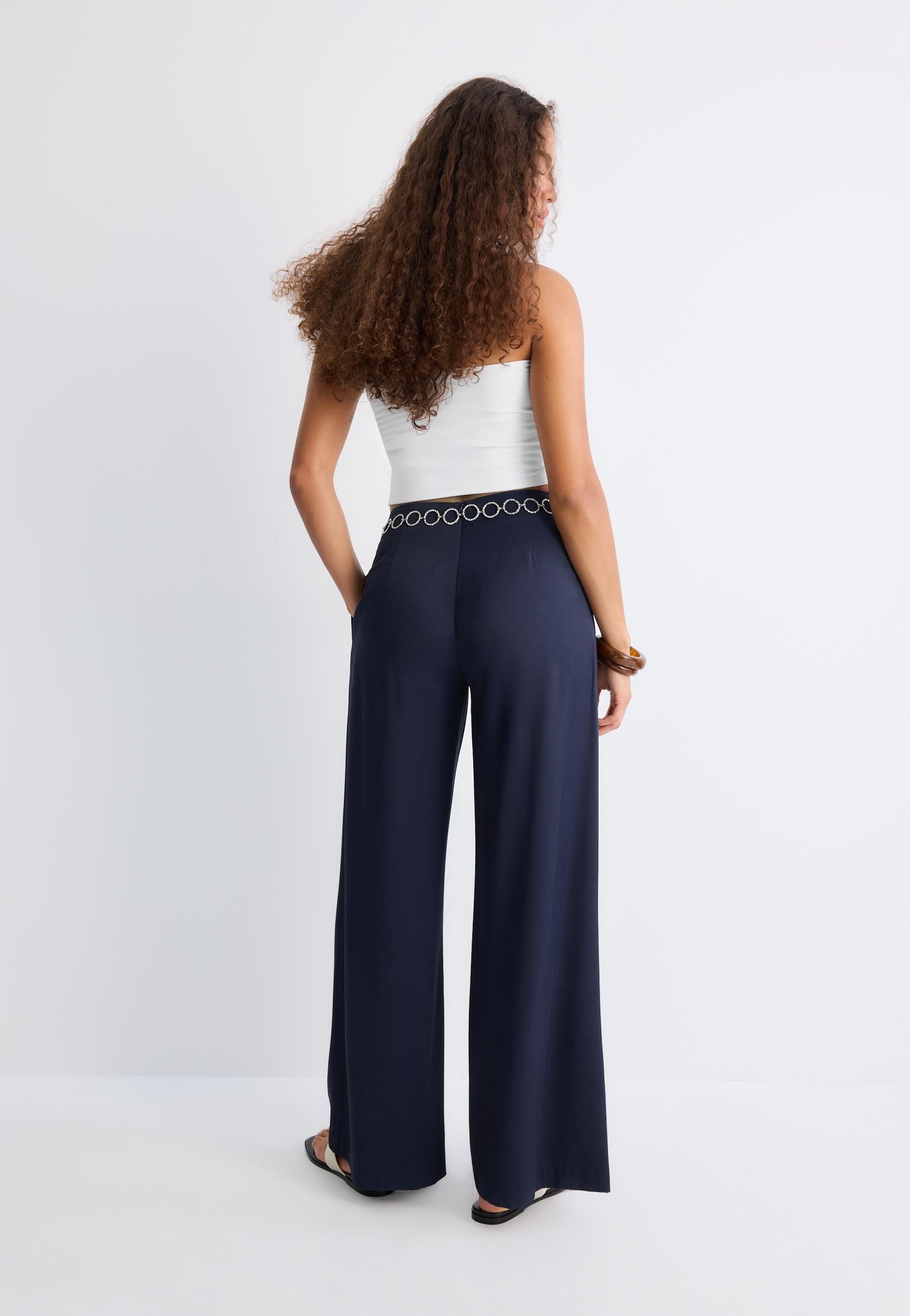 Satin darted trousers with chain belt — Navy blue