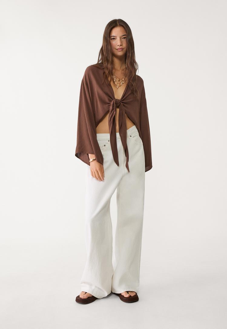blusa fluida nudo