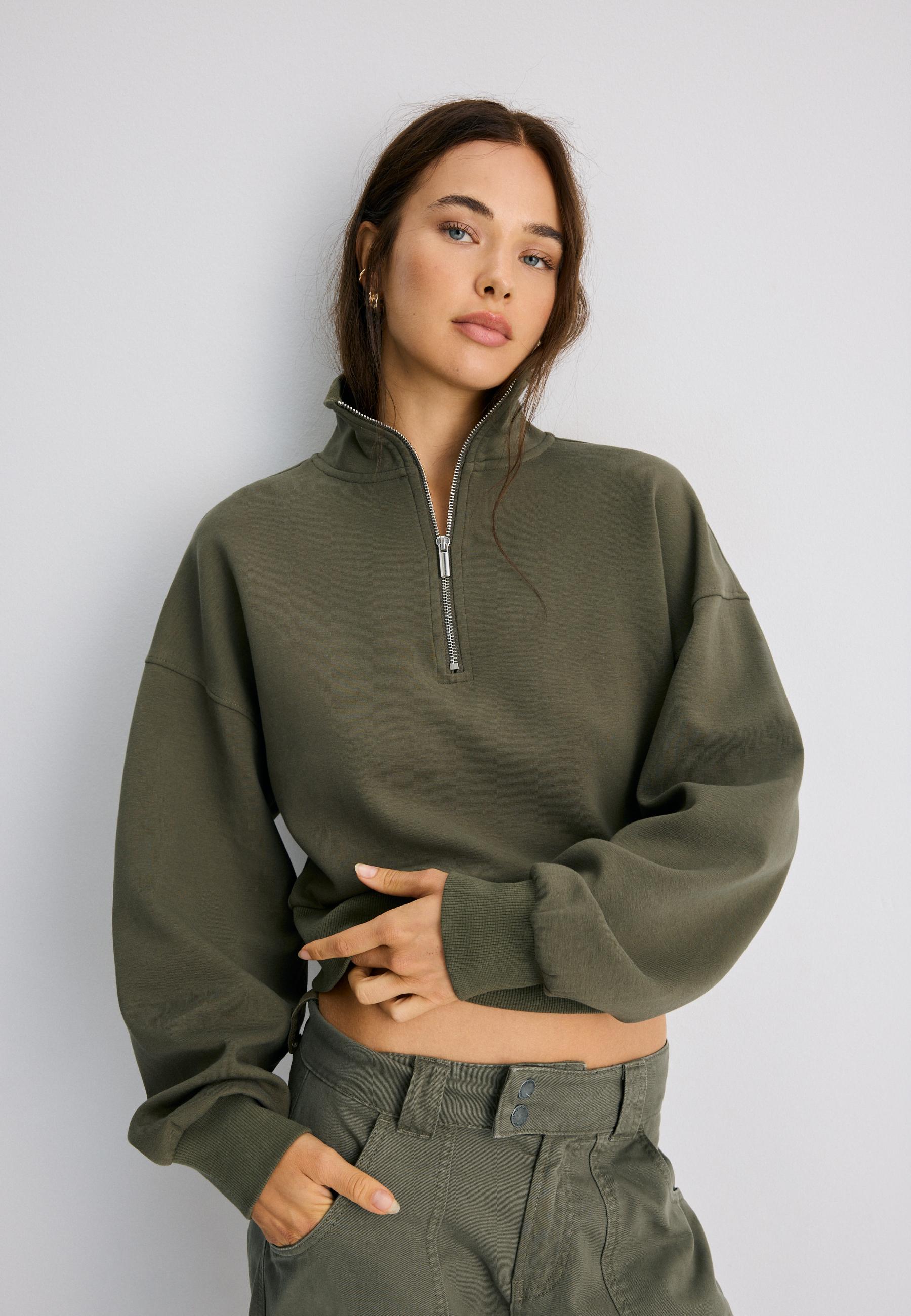 Stradivarius B10 Fermuarlı yaka sweatshirt görsel 8