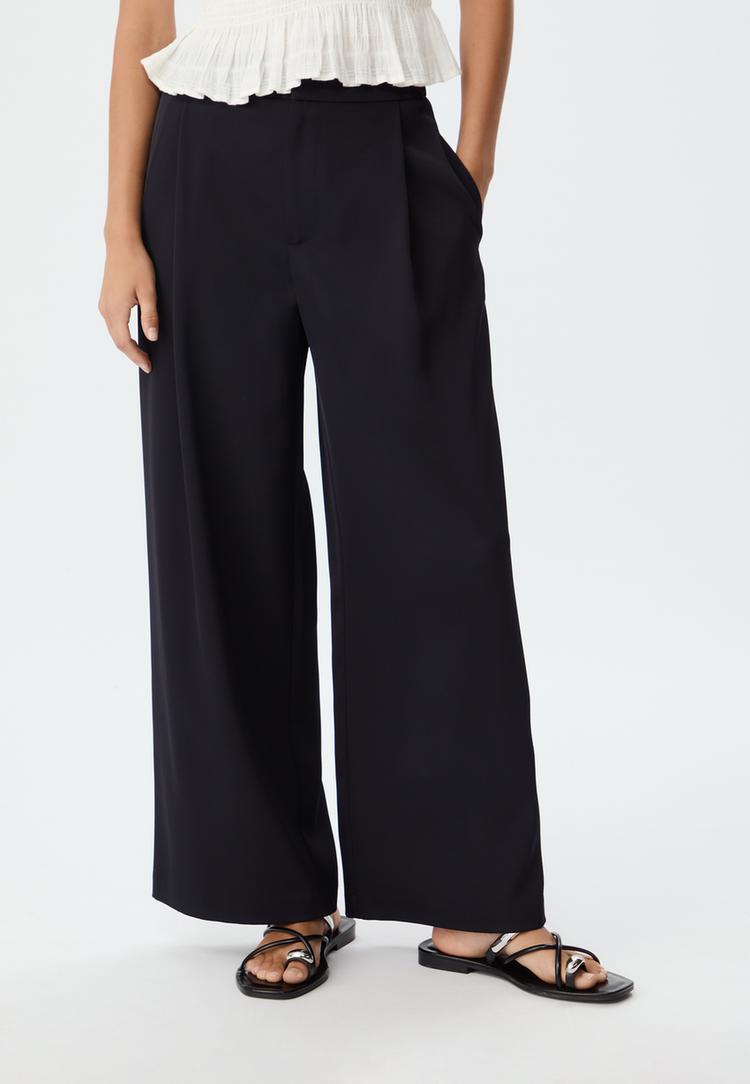 pantaloni culotte eleganti con pinces
