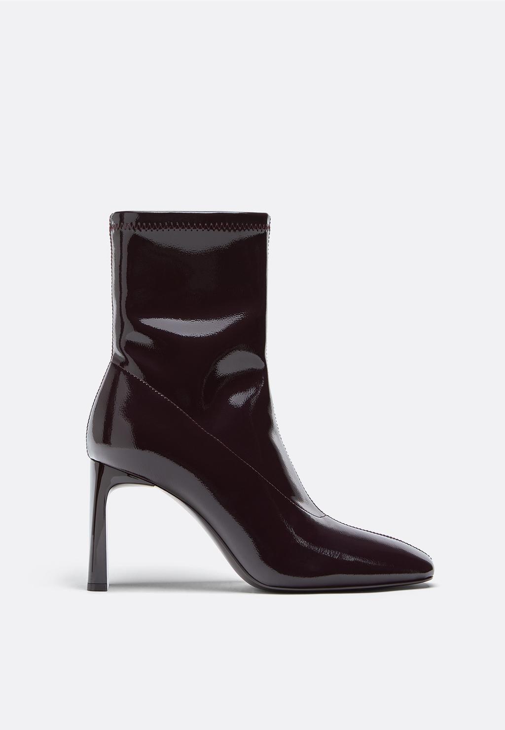 Μποτίνια με τακούνι stretch