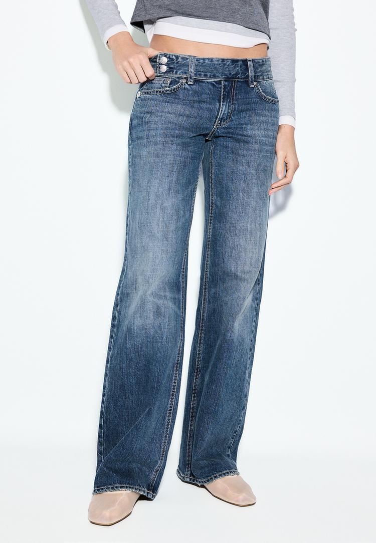 Stradivarius Χαμηλόμεσο Τζιν Straight Με Θηλιά Για Σφυρί Μπλε Overdye 44