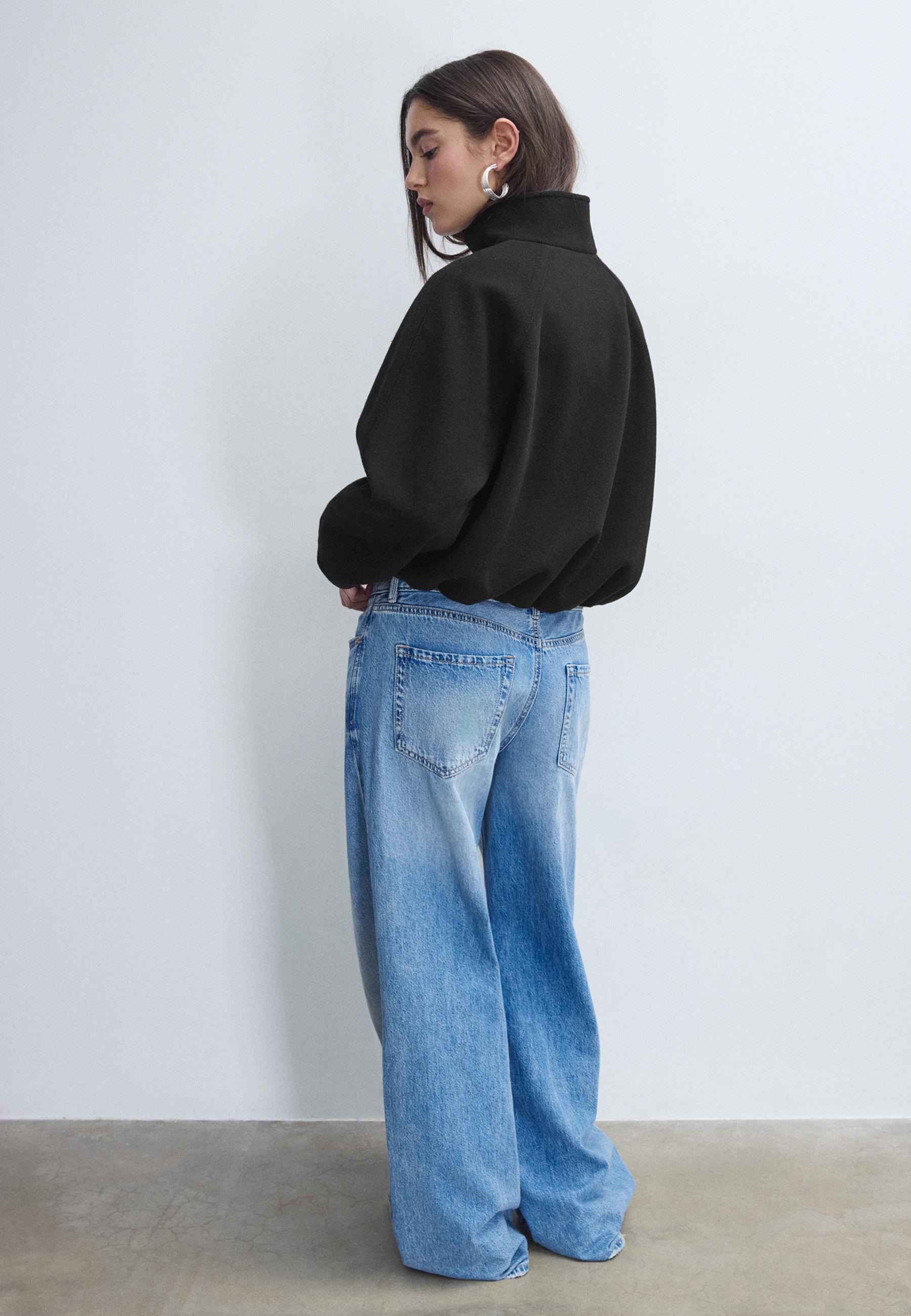 Soft-touch balloon bomber jacket — Black