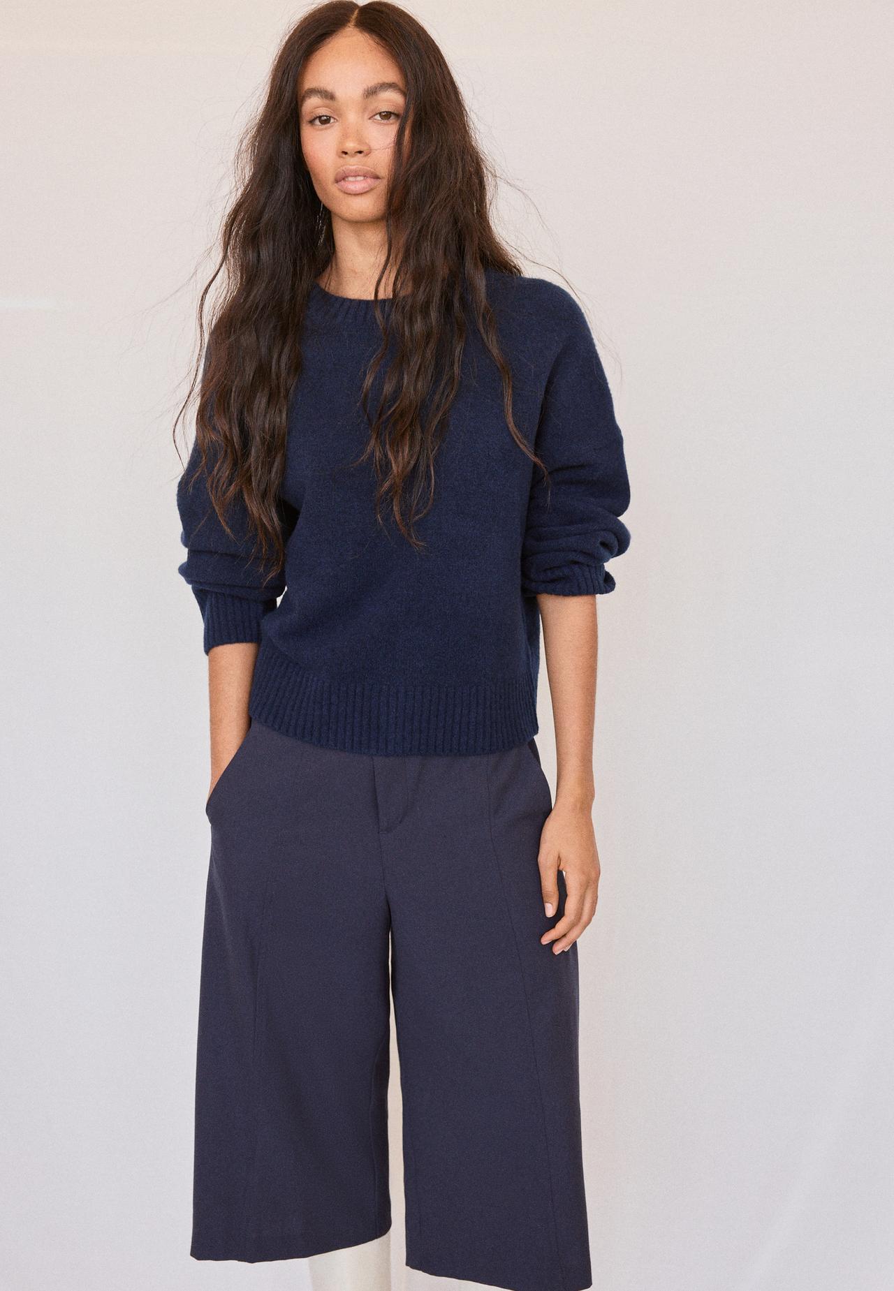 Soft-touch basic knit jumper — Navy blue