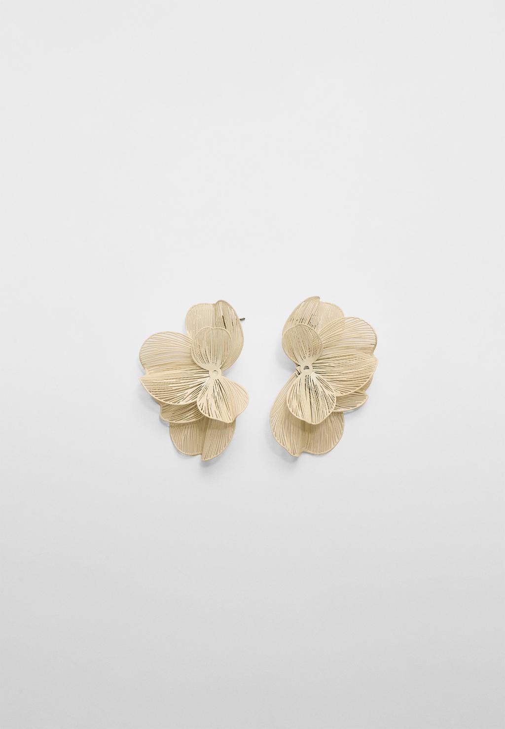 Textured flower fan earrings