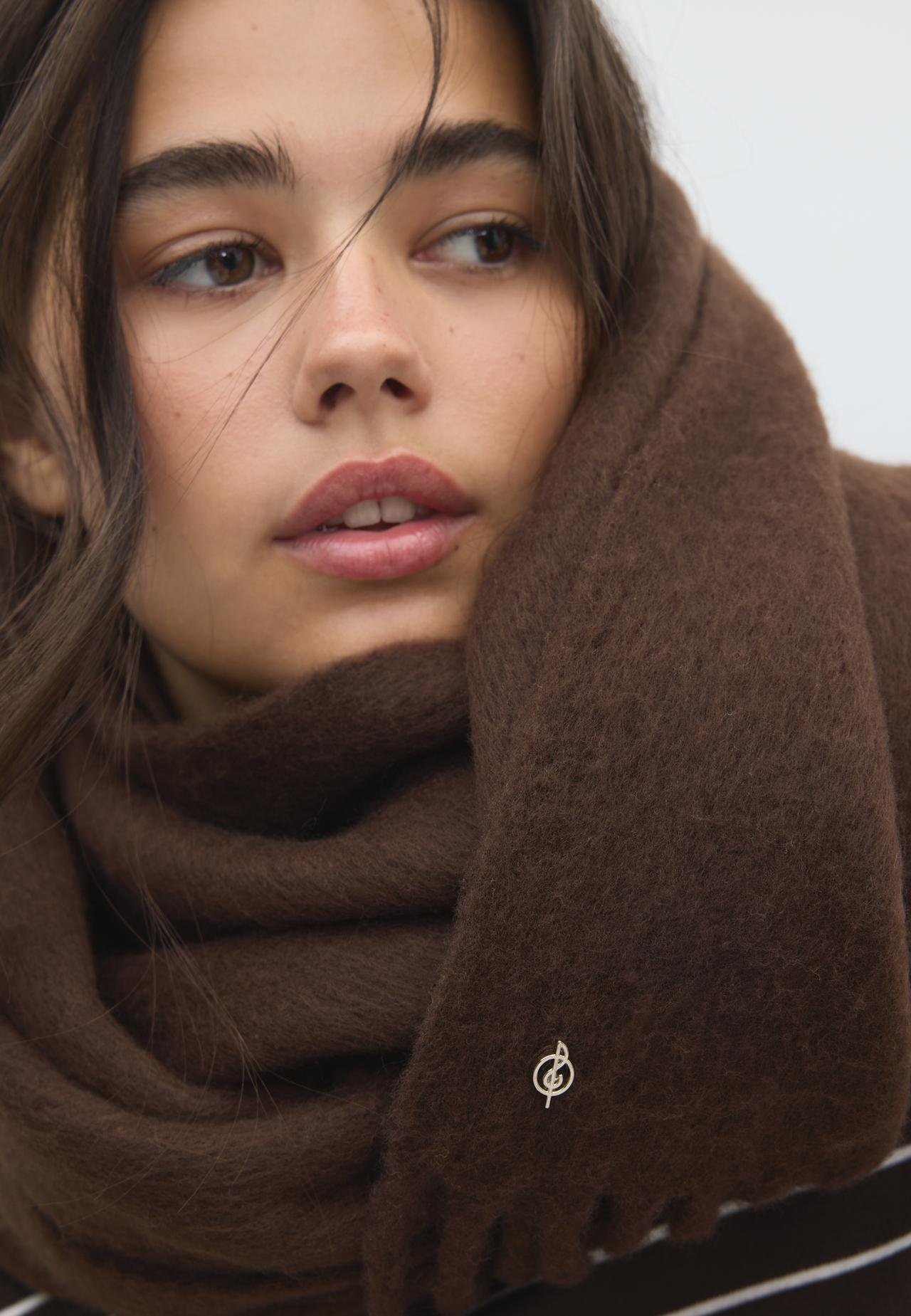 Medium basic scarf — Brown