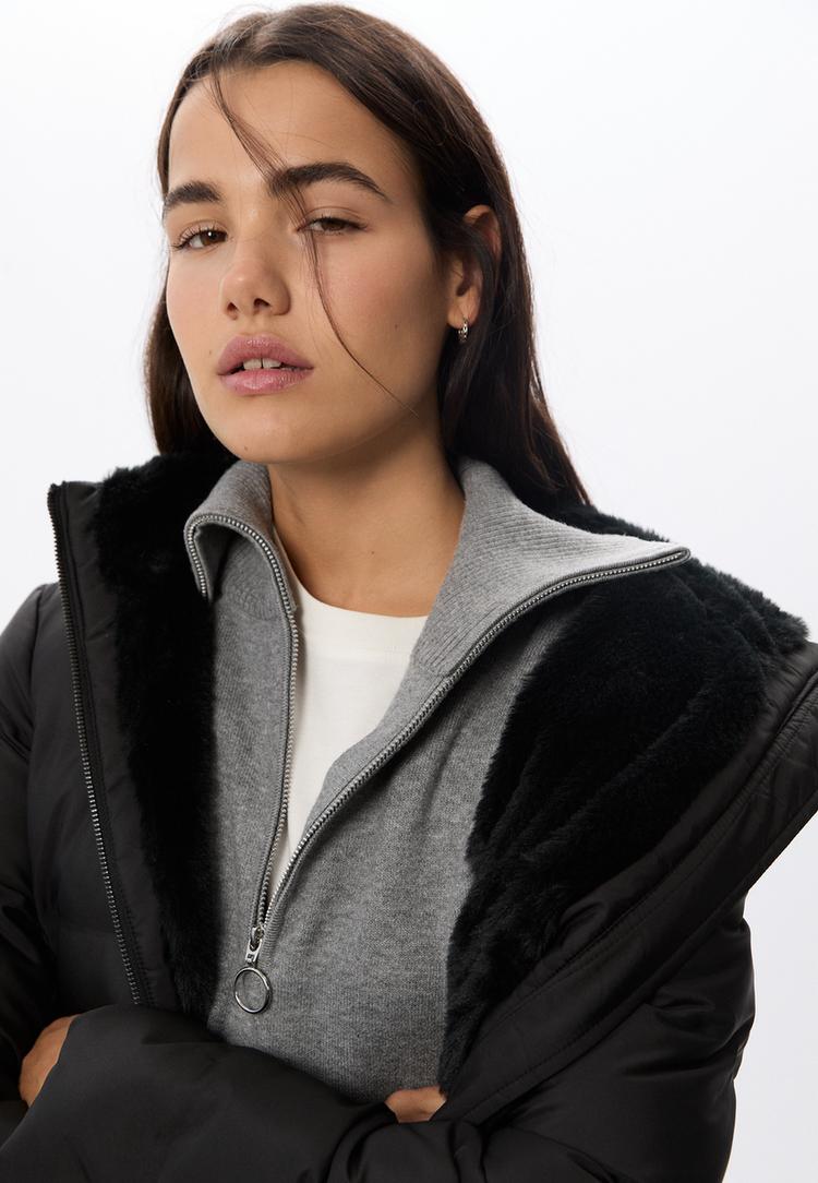 hooded puffer jacket with belt