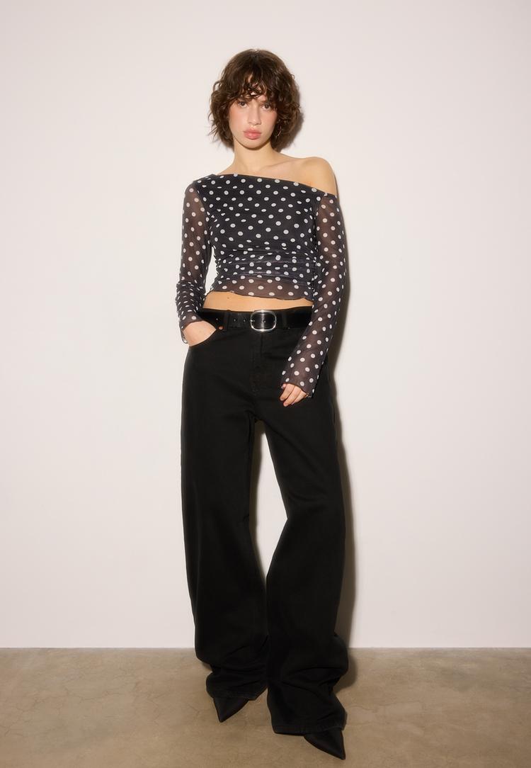 asimetrik desenli tul tshirt