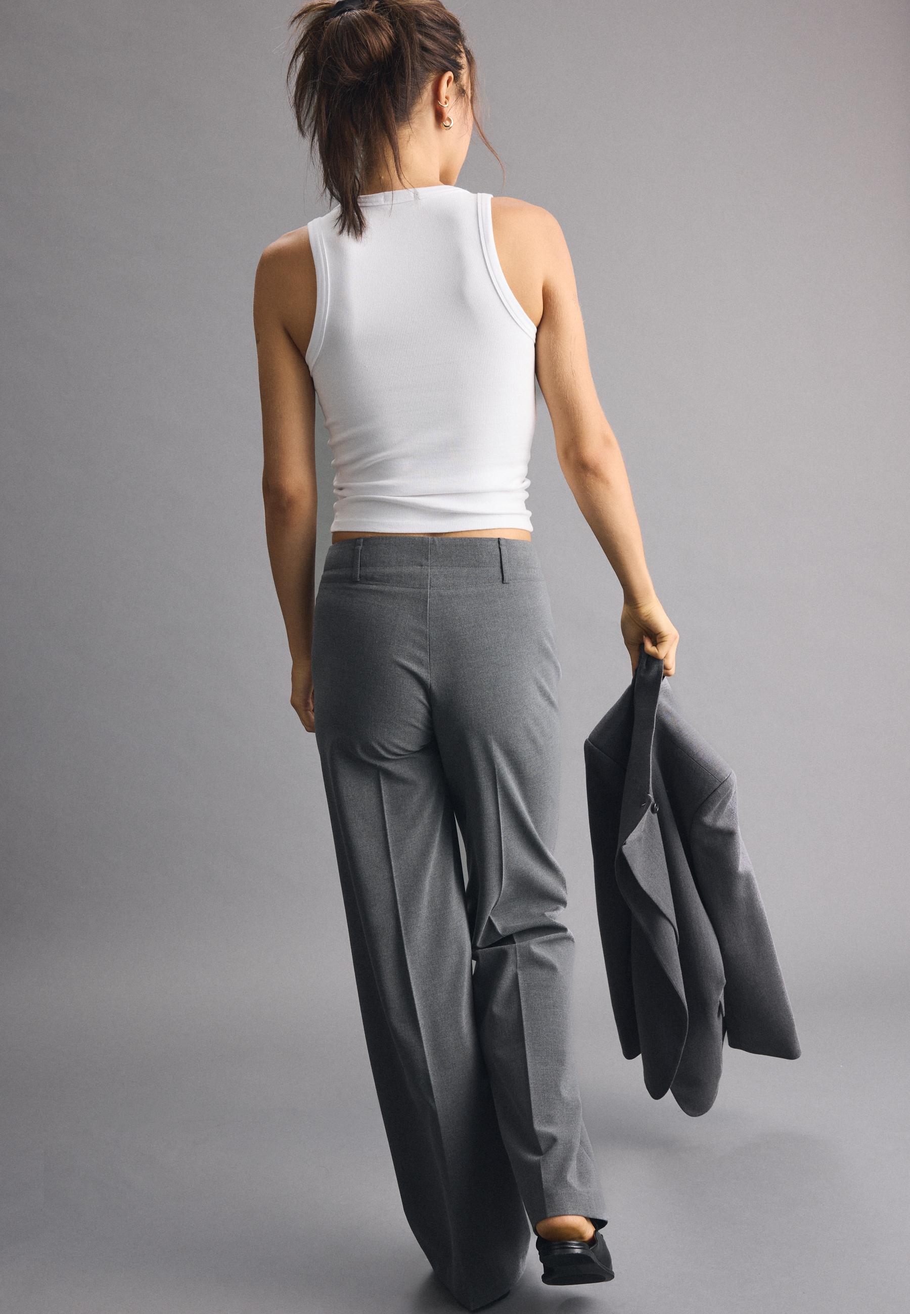 Slim straight trousers — Dark grey