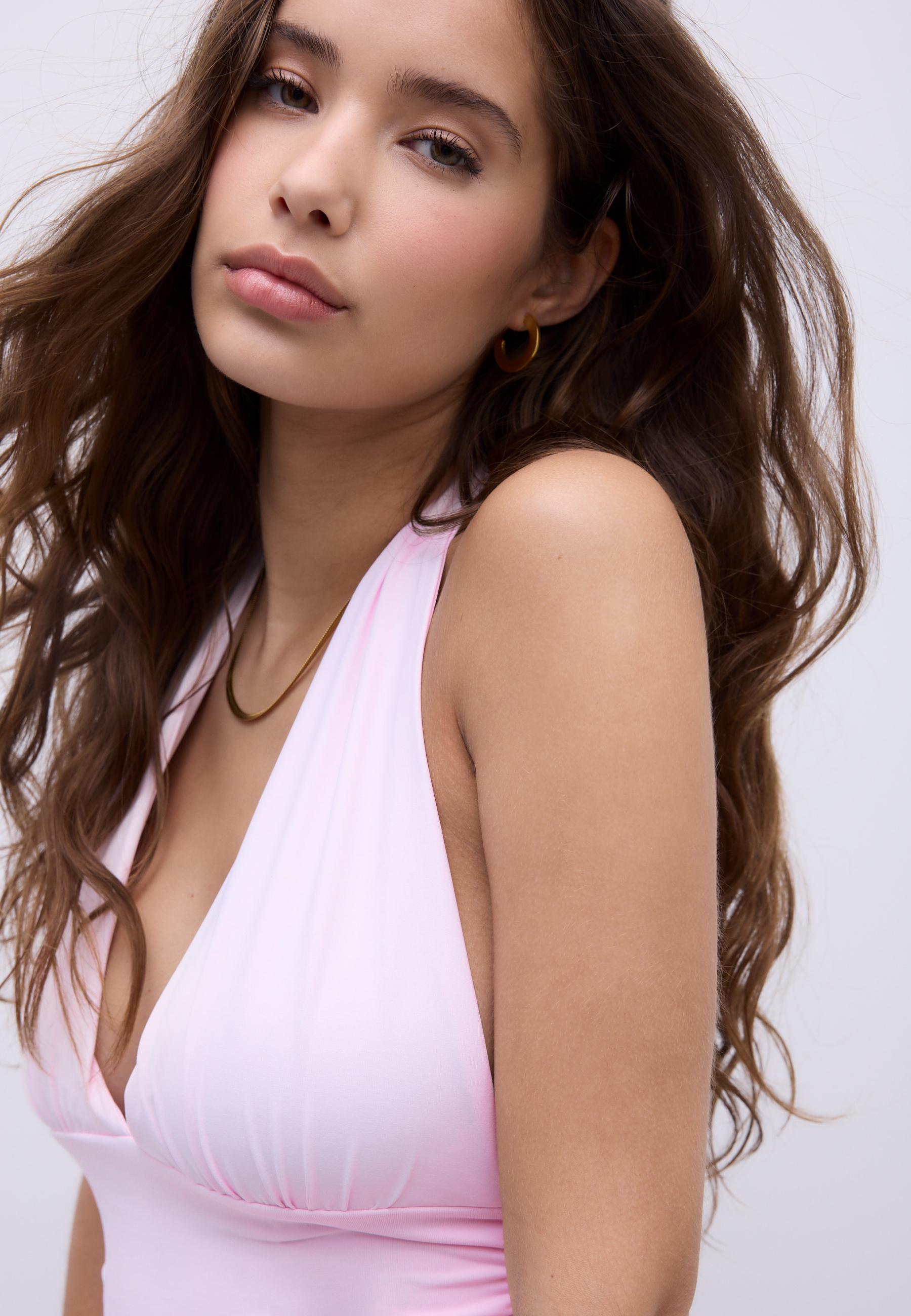 Halter yaka büzgülü top - Görsel 5