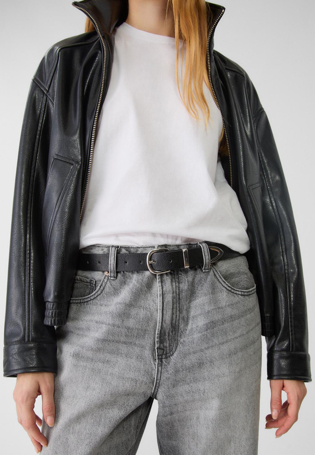 Ceinture à clous