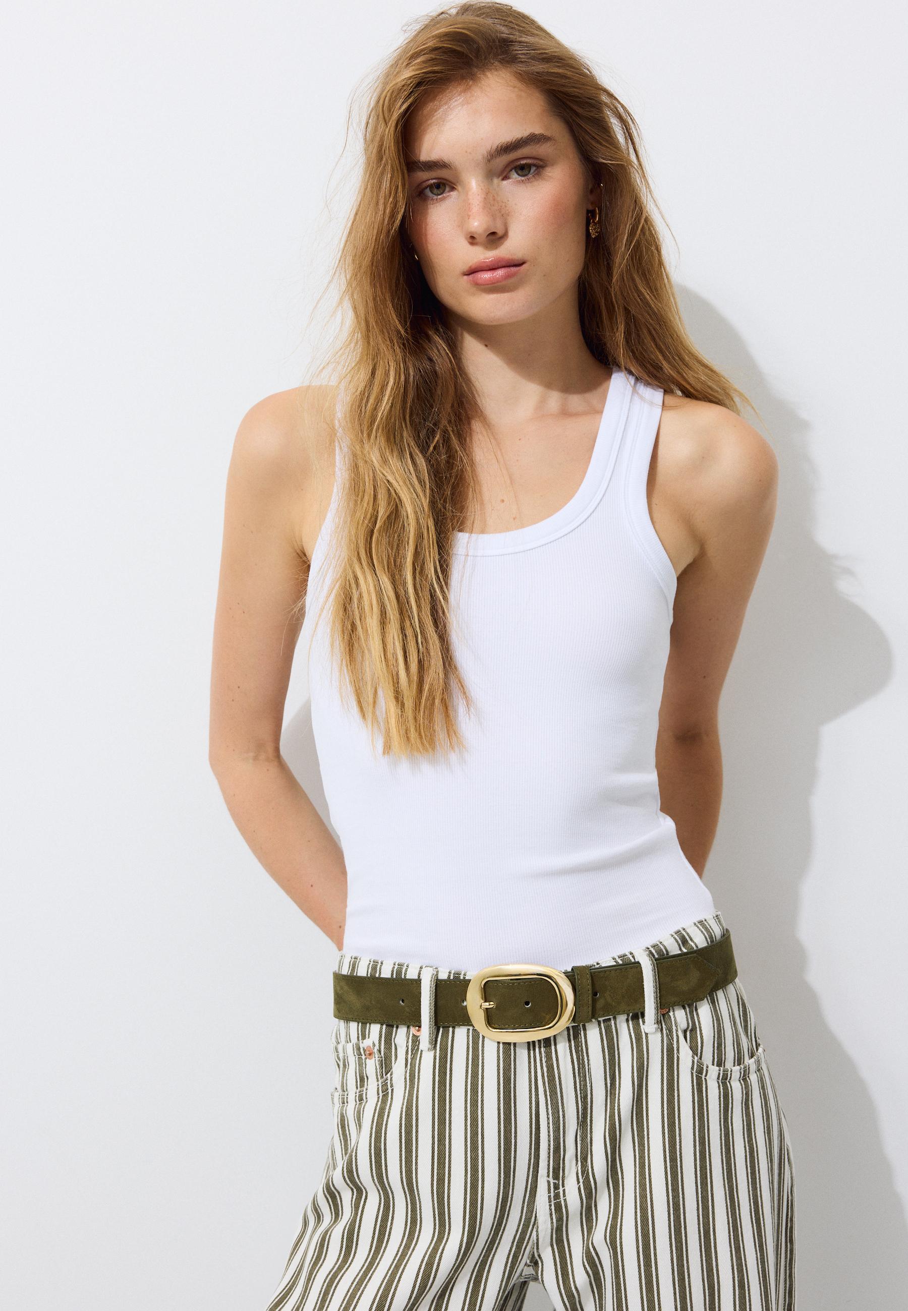 Oval buckle belt — Khaki