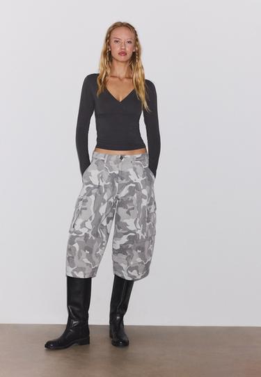Printed twill Bermuda shorts — Grey 1