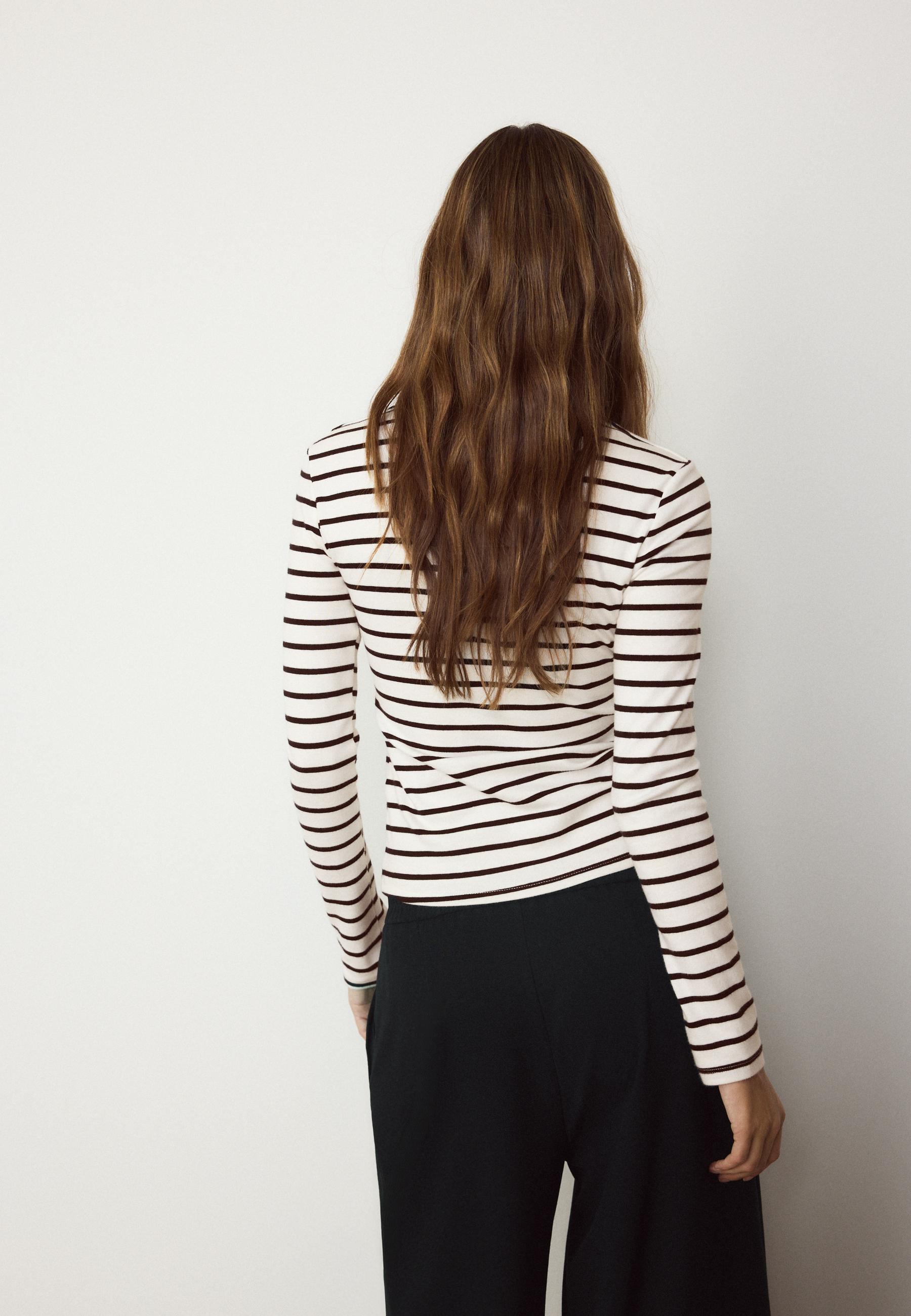 Basic long sleeve striped T-shirt — Ecru