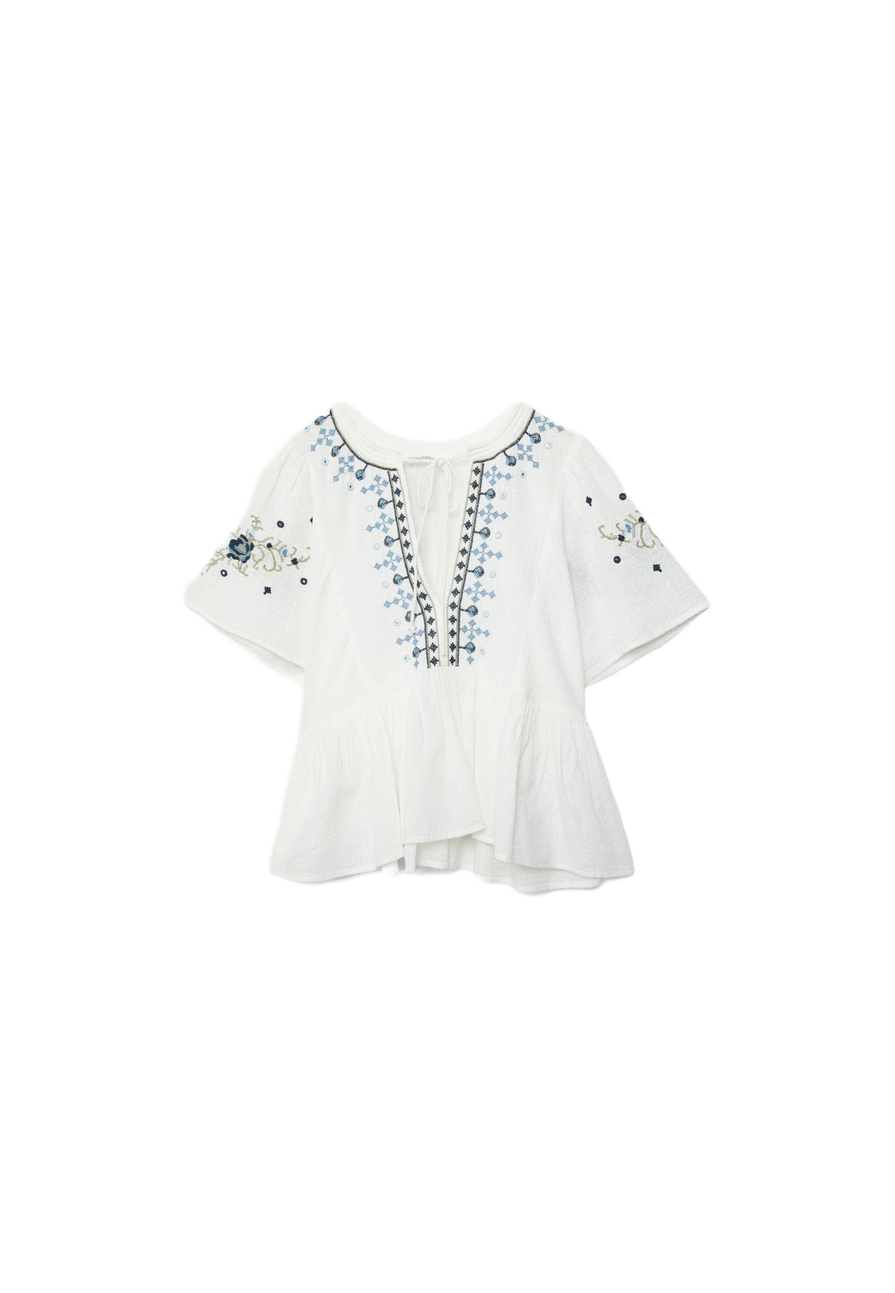 Contrast embroidery short sleeve blouse — Ecru