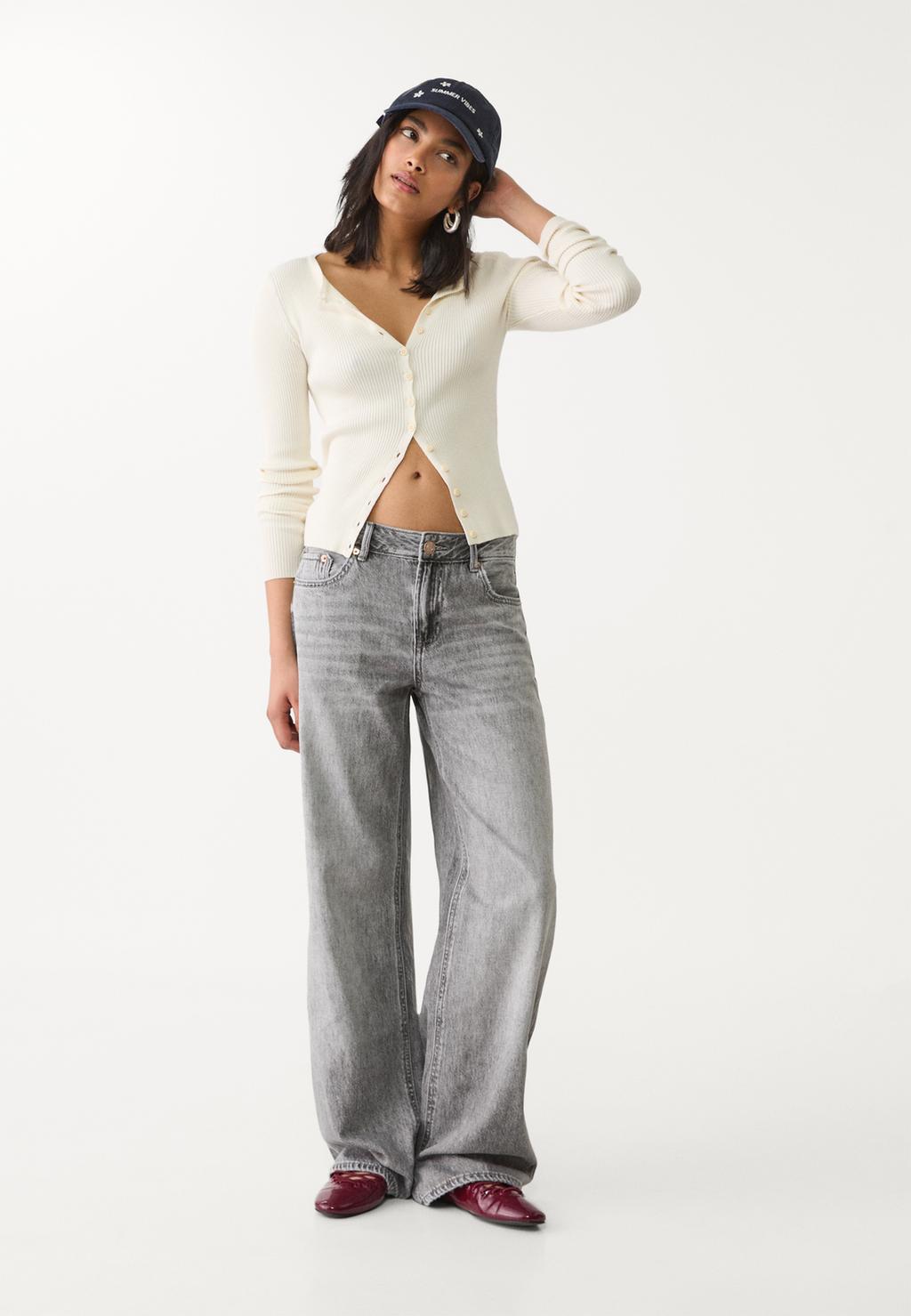 D91 Low wide-leg jeans