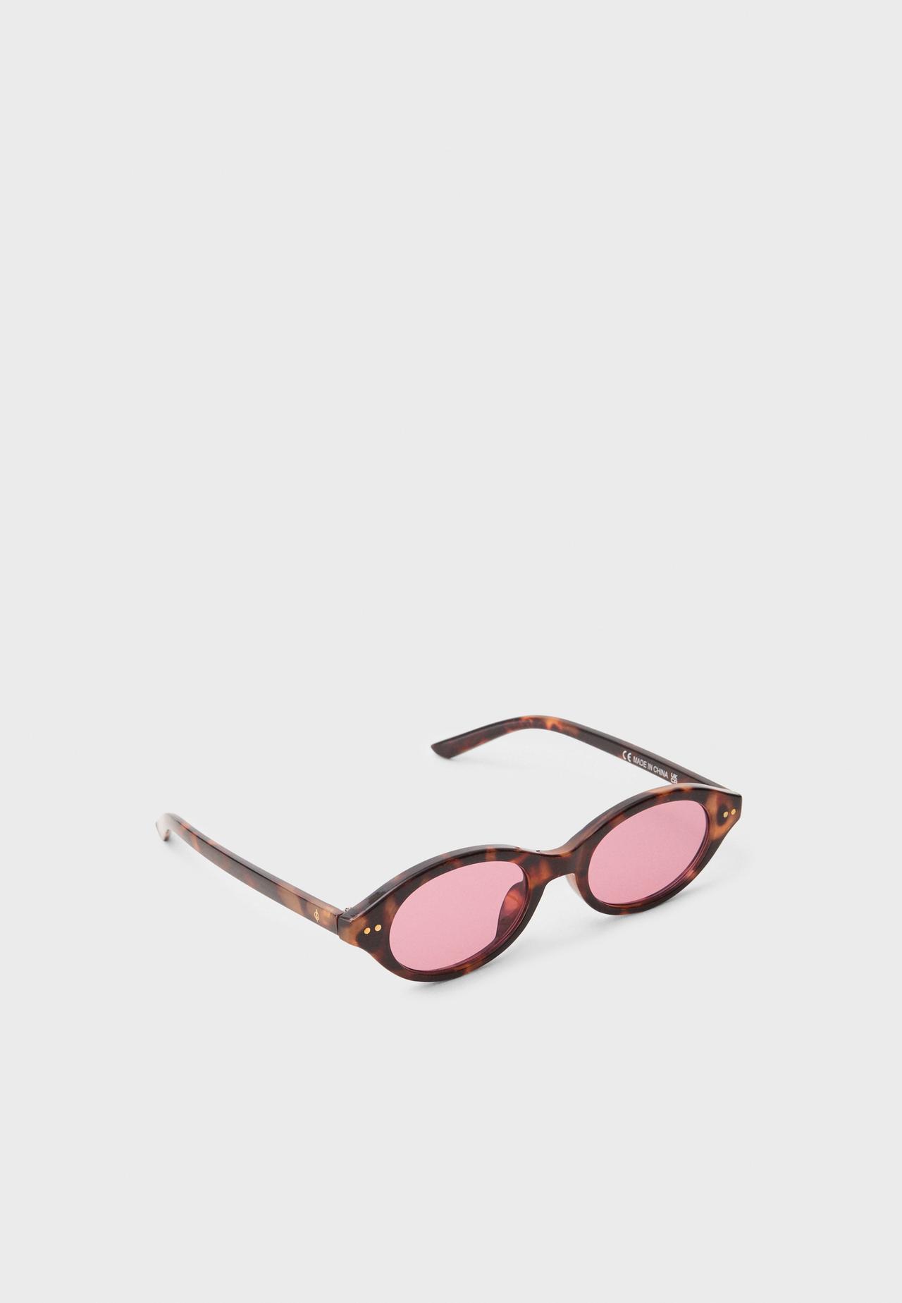Oval sunglasses — Pastel pink