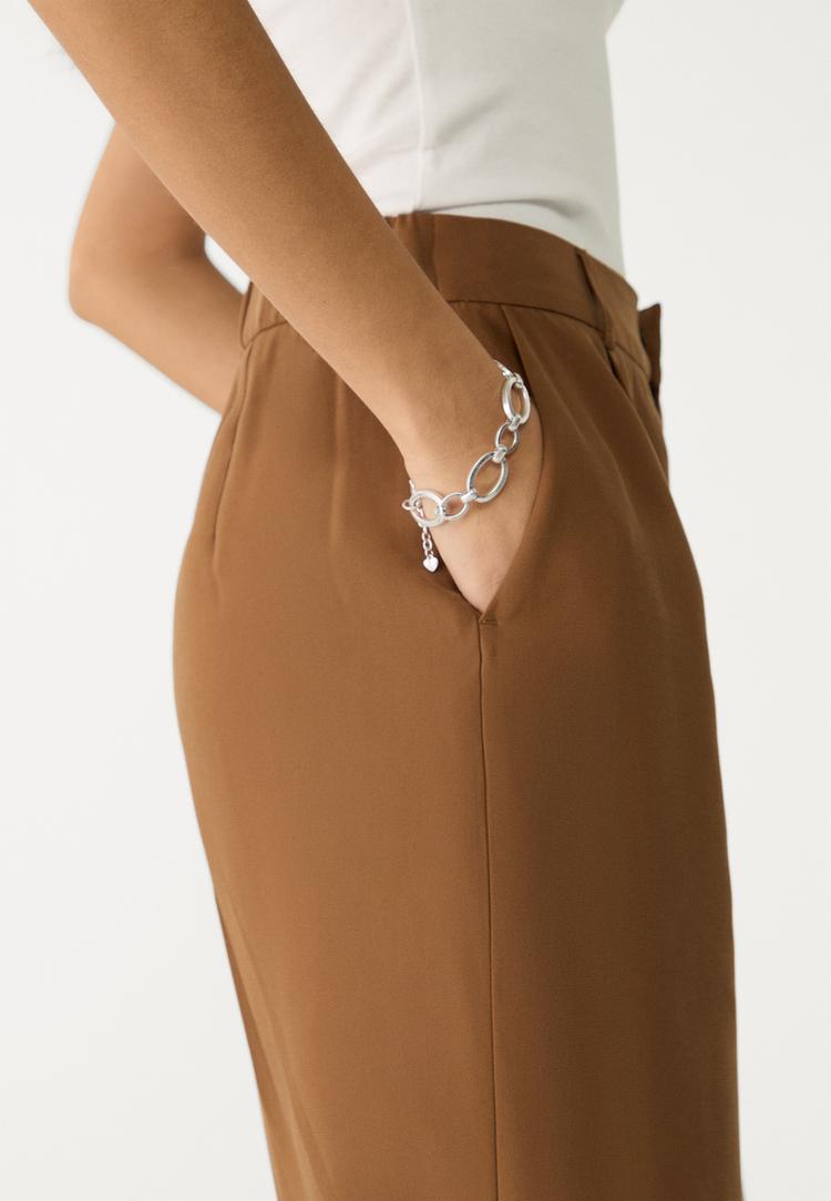 pantalon recto fluido pinzas