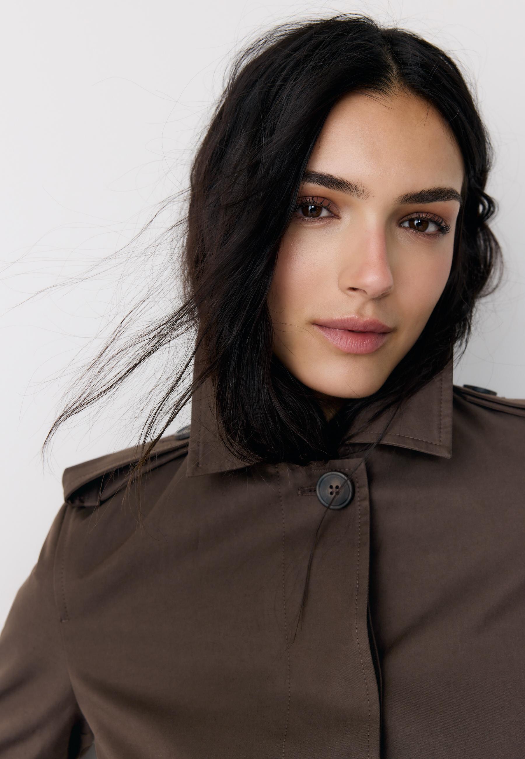 Long single-breasted trench coat — Brown