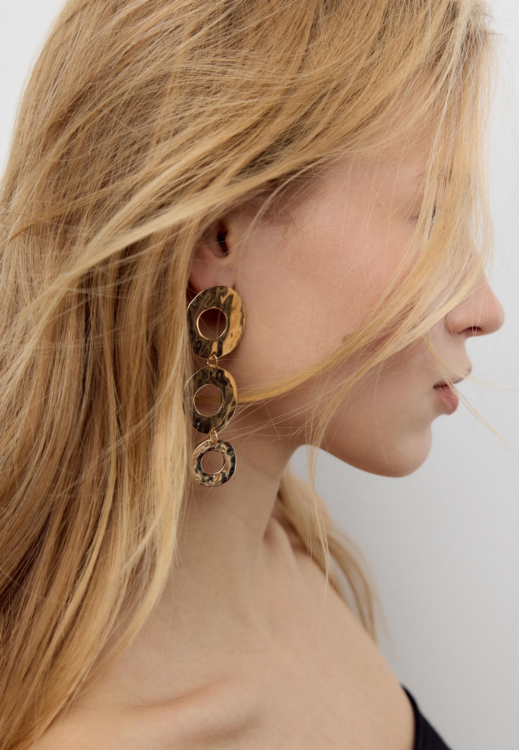 Maxi textured earring — Gold