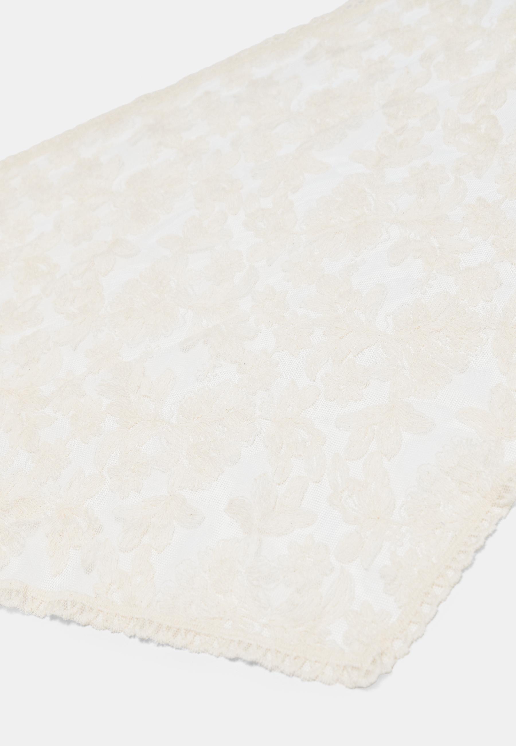 Embroidered lace sarong — Ecru