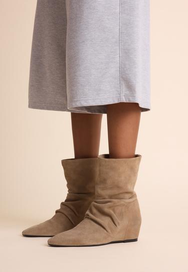 Leather internal wedge ankle boots — BEIGE 5