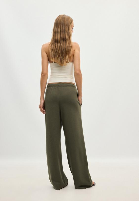 Stradivarius Wide-Leg Jogger Trousers Khaki M