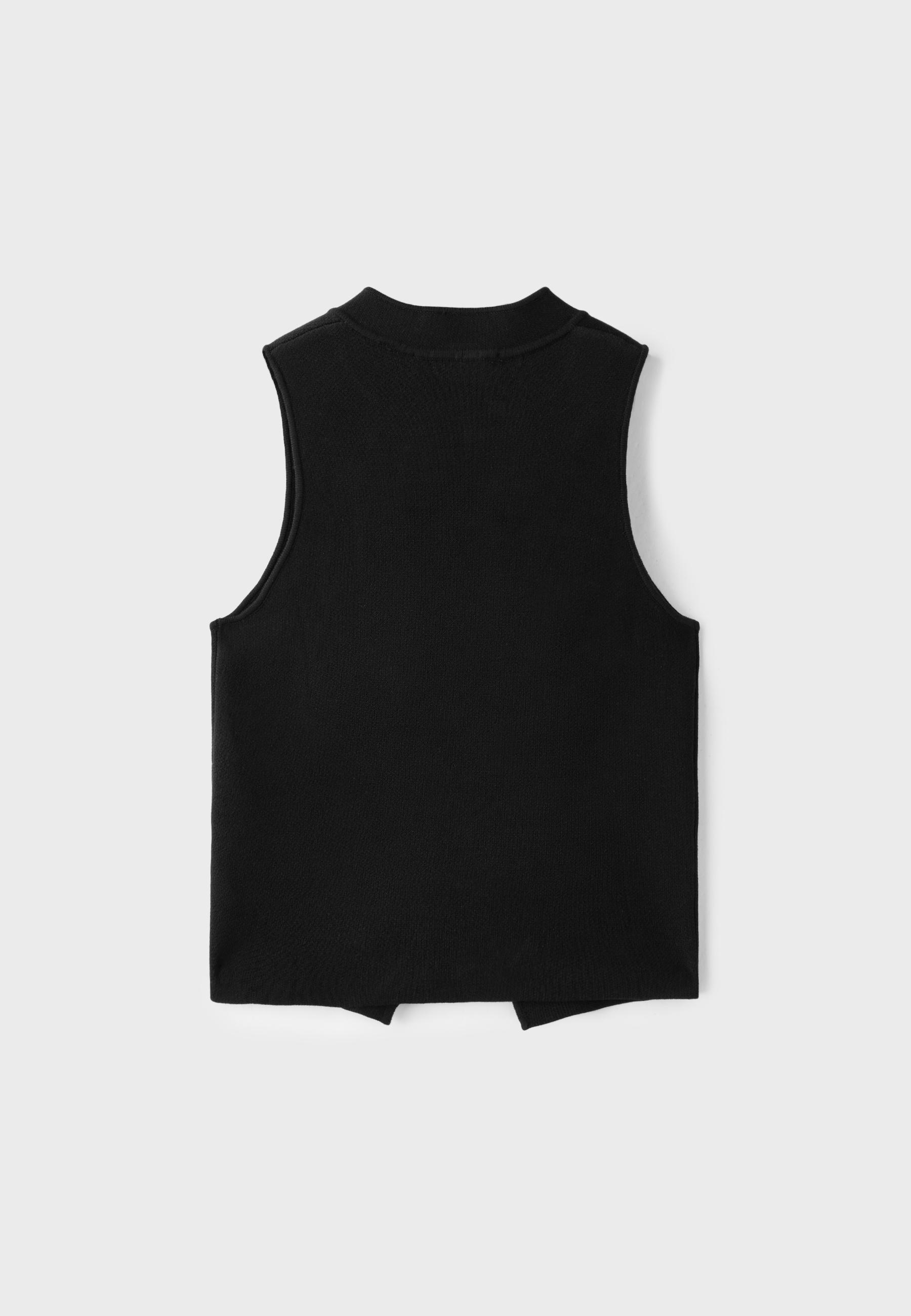Buttoned knit vest — Black
