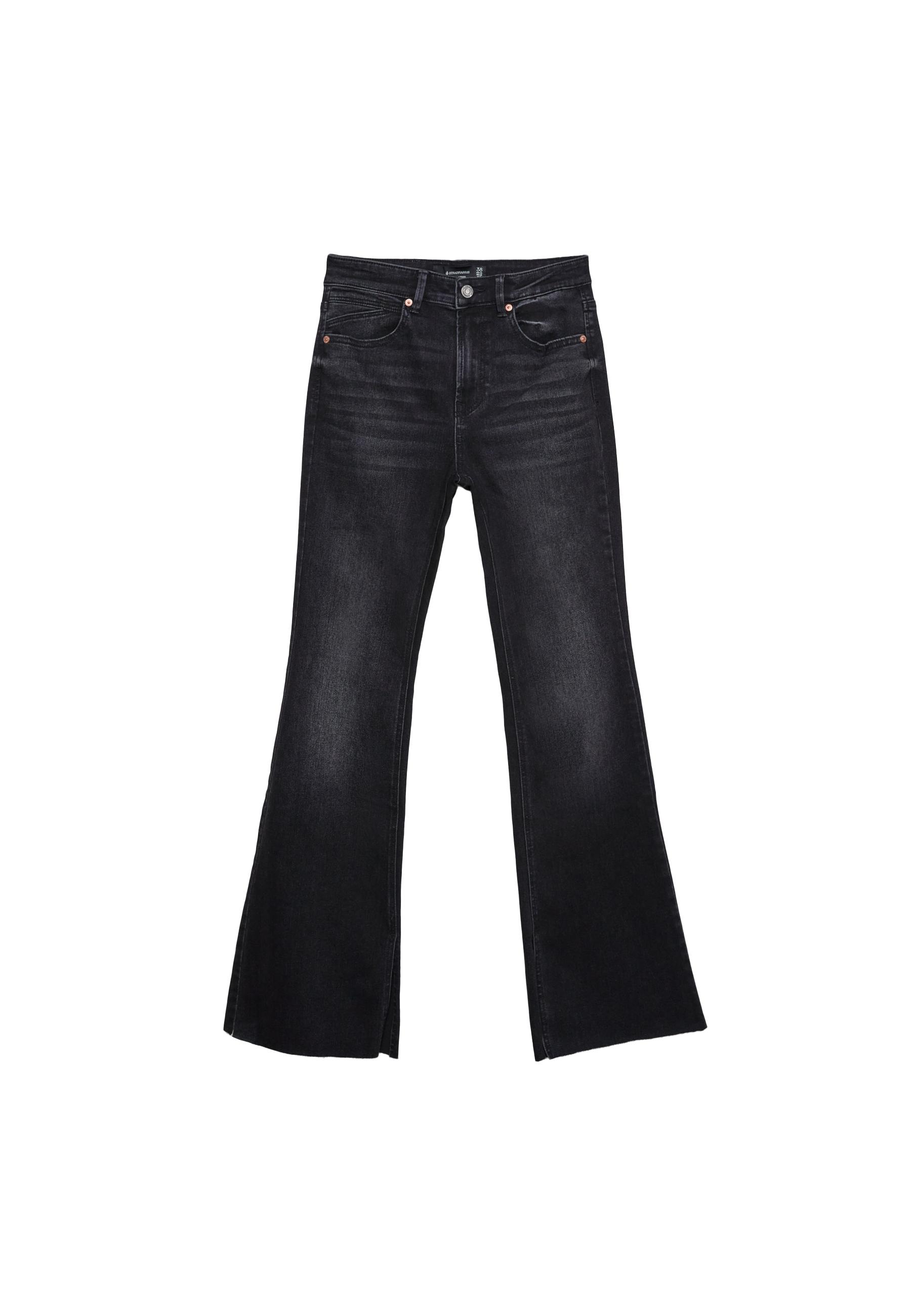 Stradivarius D74 yırtmaçlı çan paça jean