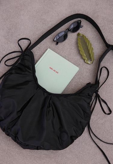 Gathered fabric crossbody bag — Black 1