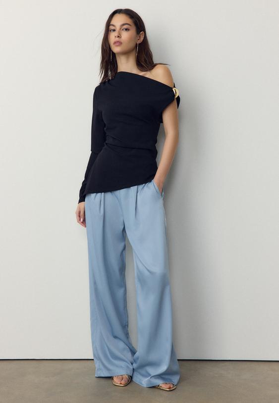 pantalon fluido efecto arrugado lazo